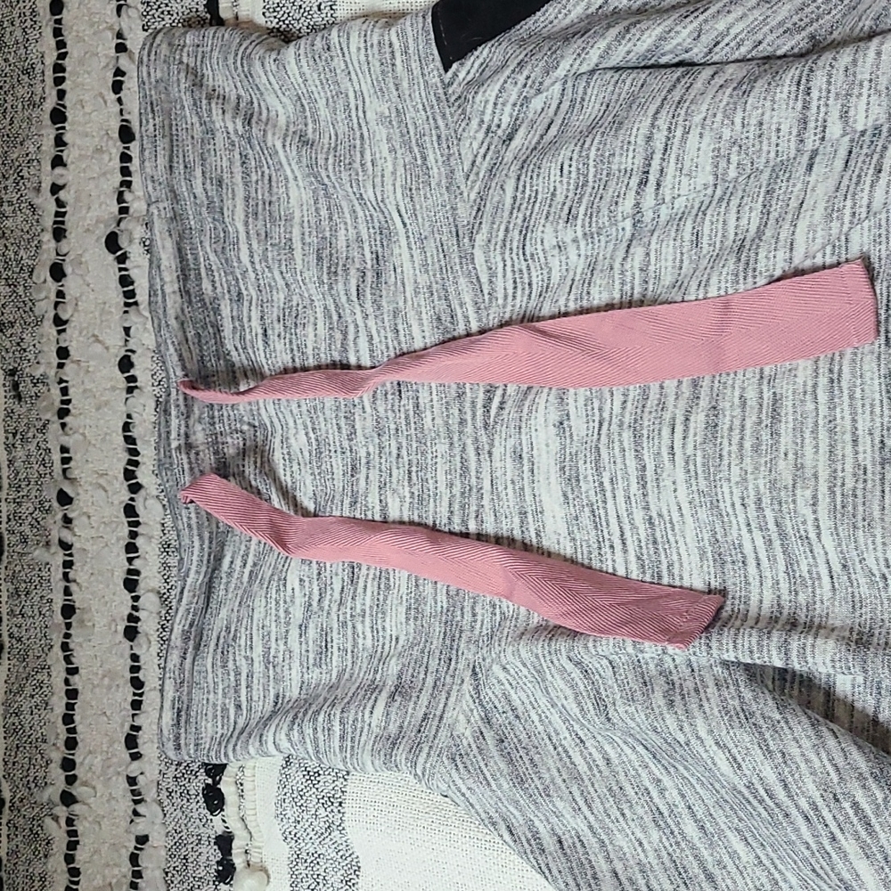 NWT Xersion pullover - Picture 2 of 4